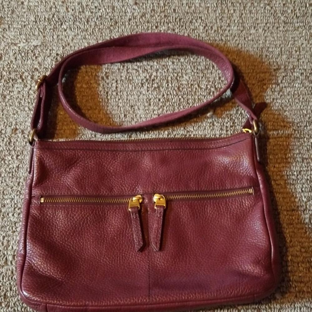 Fossil purse